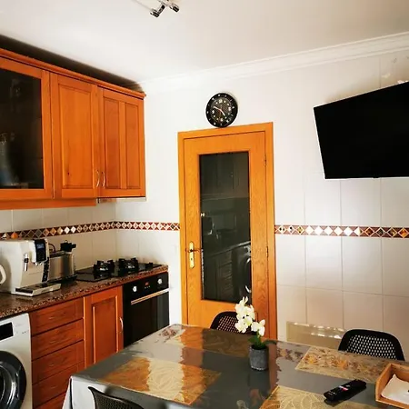 Apartamento Com 2 Quartos Apartament Marinha Grande